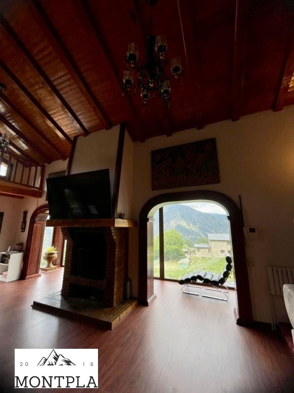 Villa for sale in Engolasters, Escaldes