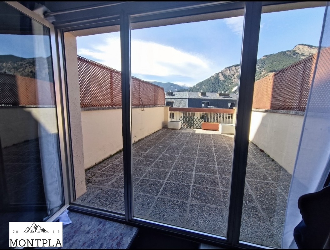Flat for sale in the Topic area, Ordino